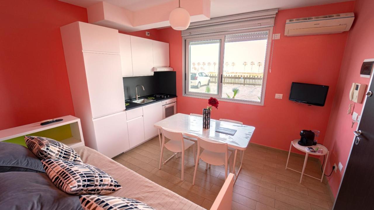 La Palma Del Sol Bed & Breakfast Barletta Exterior photo