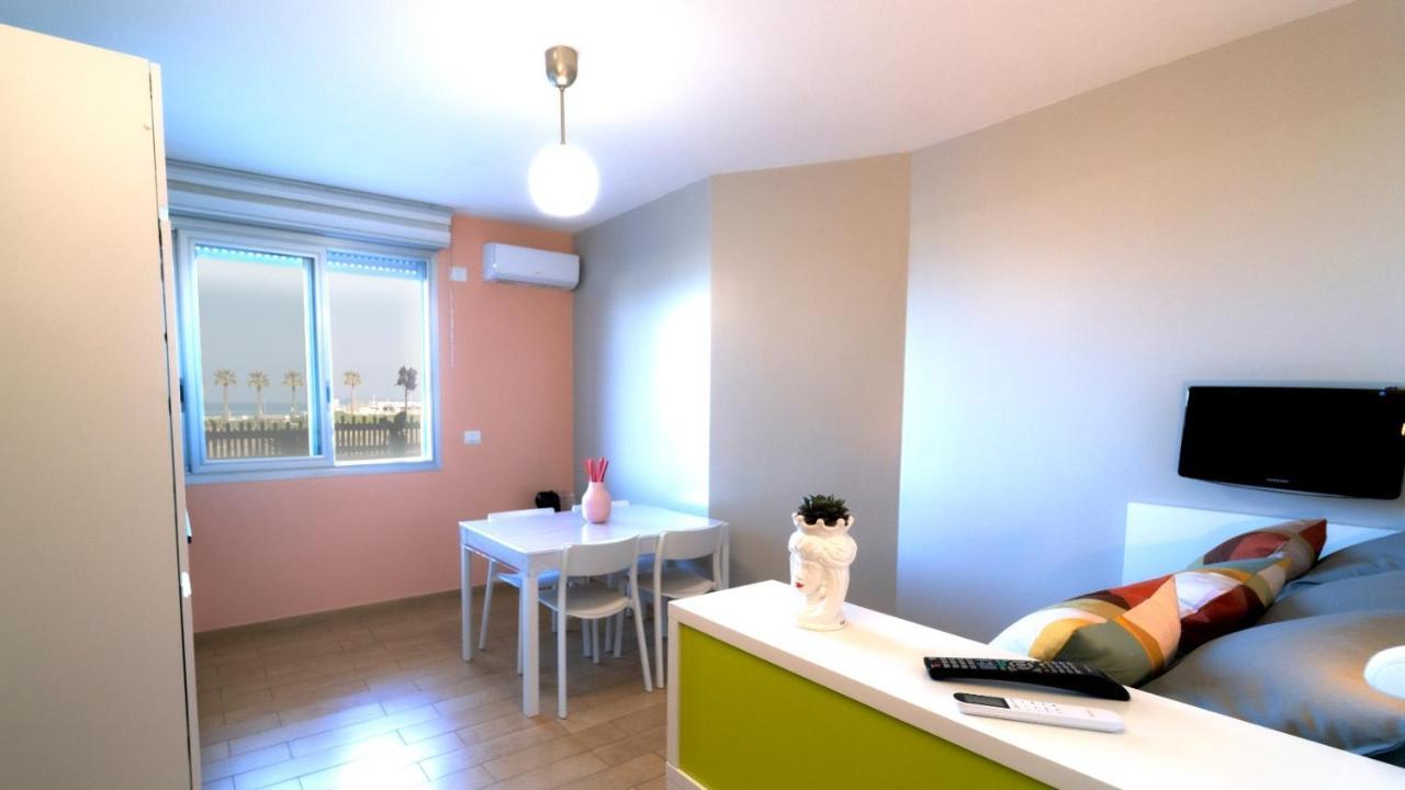 La Palma Del Sol Bed & Breakfast Barletta Exterior photo