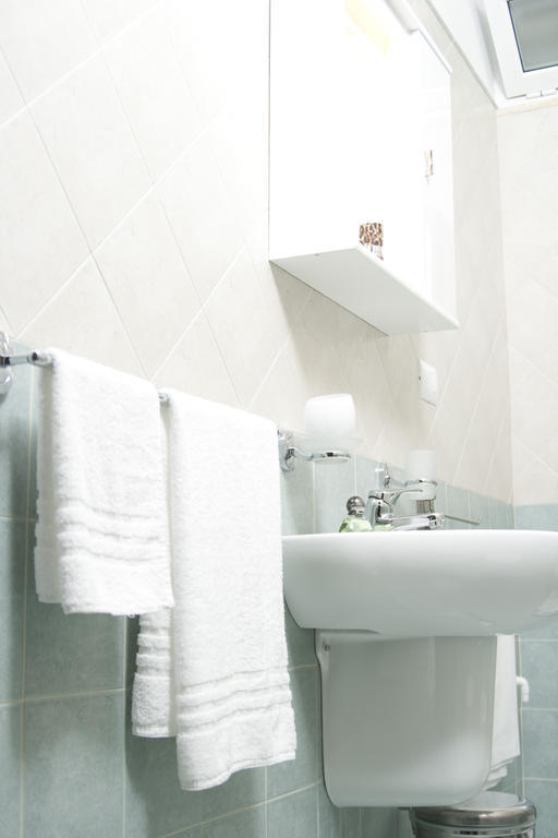 La Palma Del Sol Bed & Breakfast Barletta Room photo
